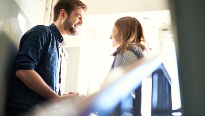 为什么女人出轨第一次发生关系非常难，后面就会越来越容易？